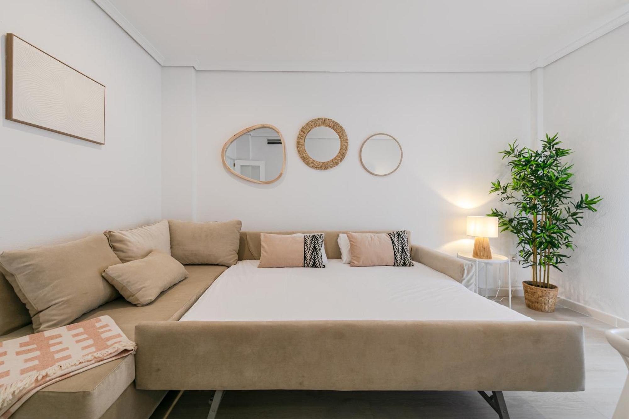 Isg Apartments Becquer Free Parking Inside The Building Sevilla Kültér fotó